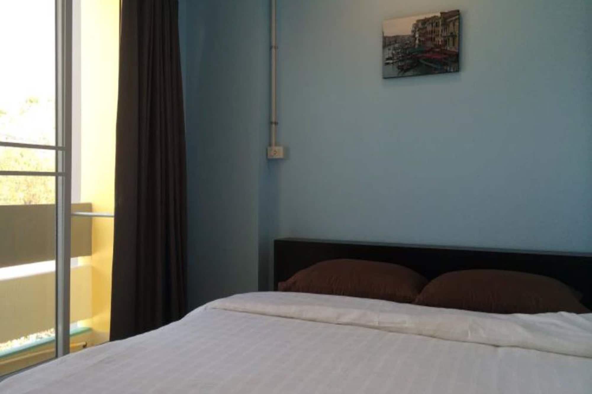 U Dee Room And Coffee Kanchanaburi Esterno foto
