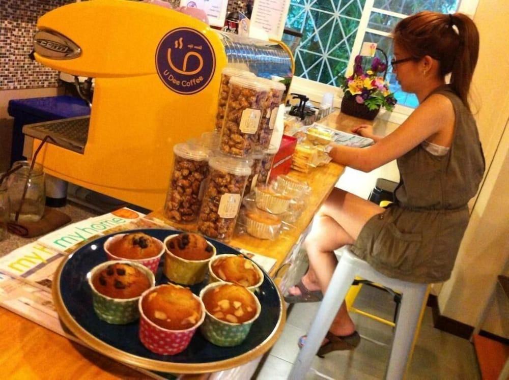 U Dee Room And Coffee Kanchanaburi Esterno foto