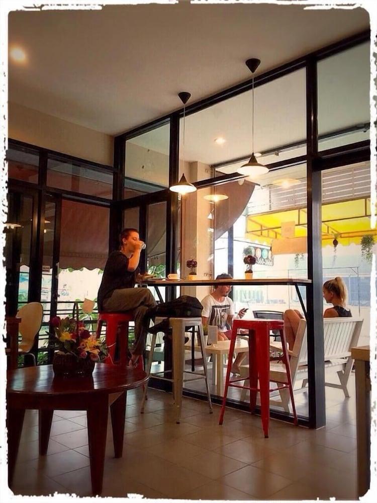U Dee Room And Coffee Kanchanaburi Esterno foto