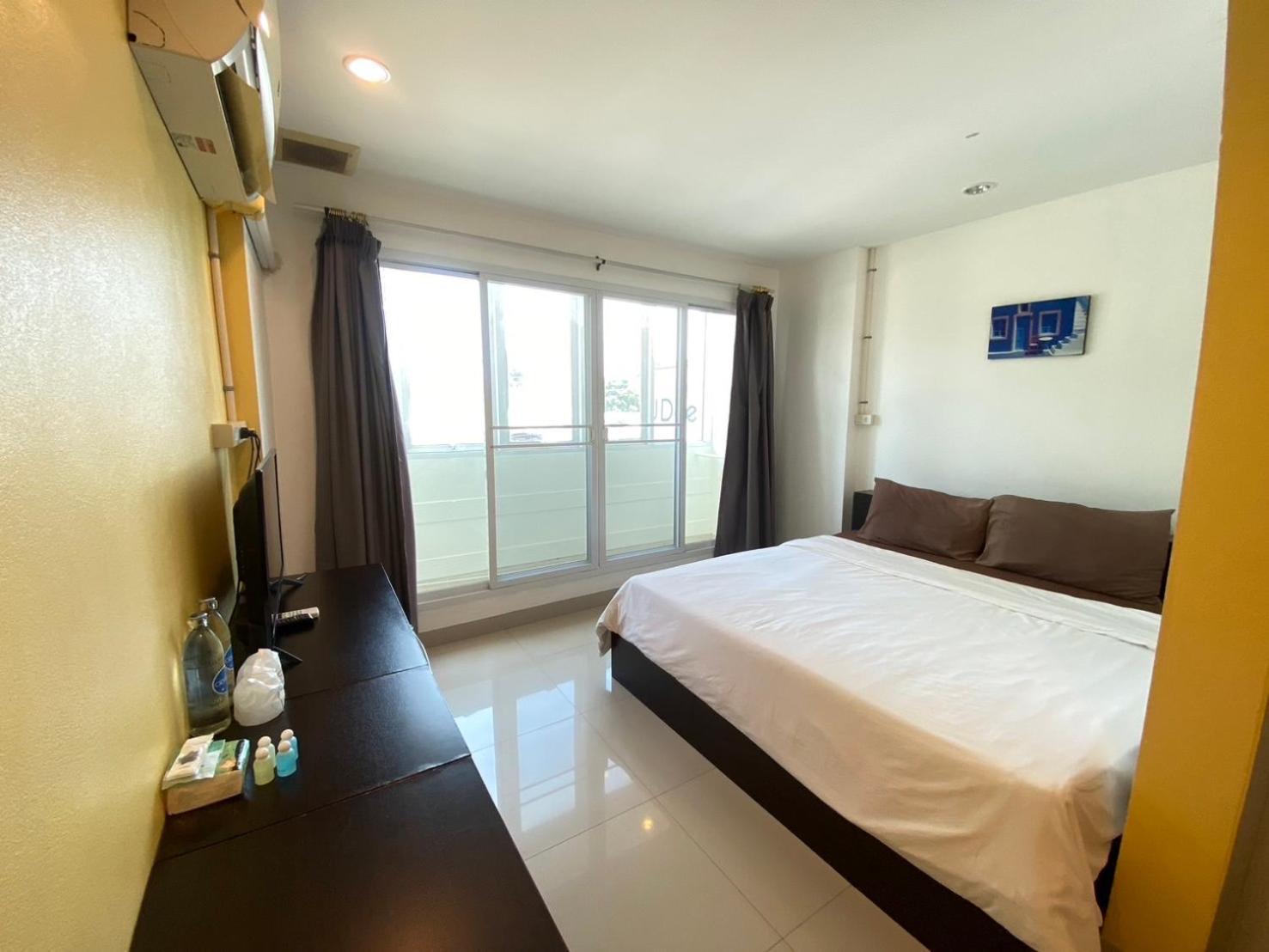 U Dee Room And Coffee Kanchanaburi Esterno foto